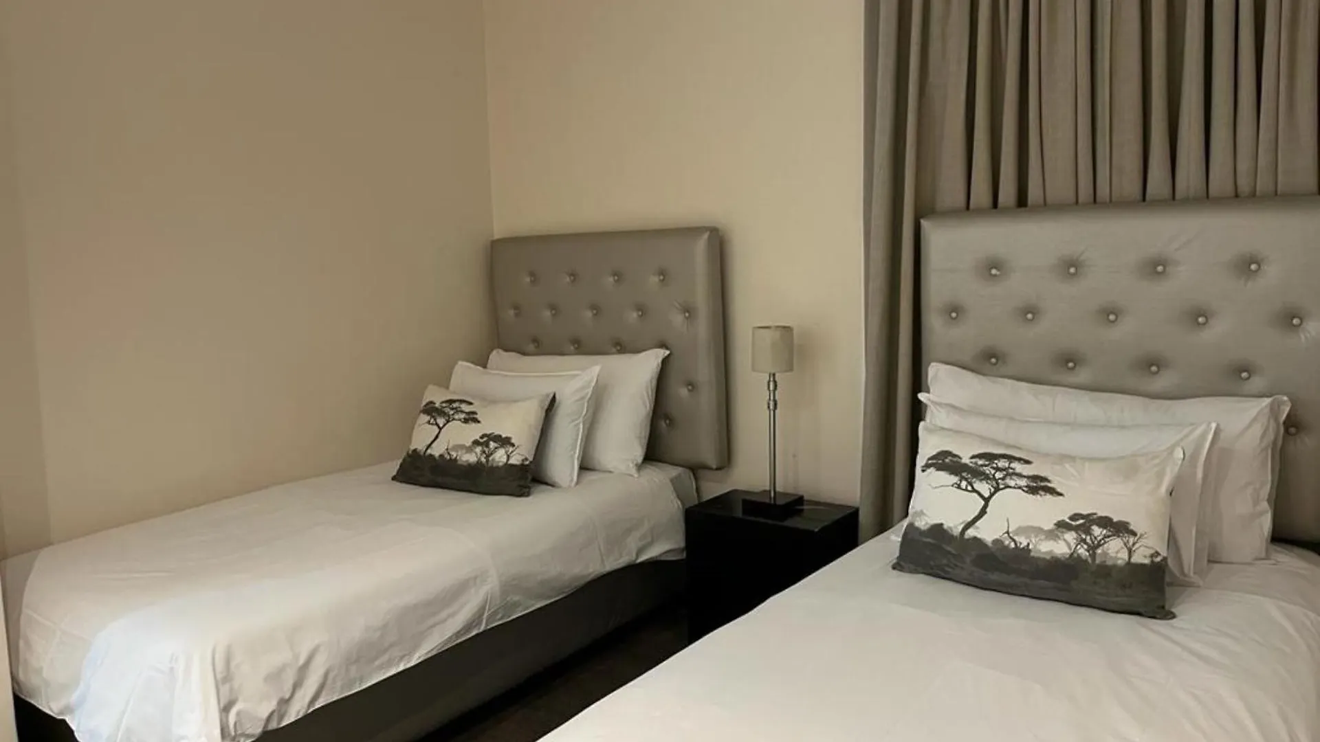 Mandela Rhodes Place Cape Town 3*,  Güney Afrika