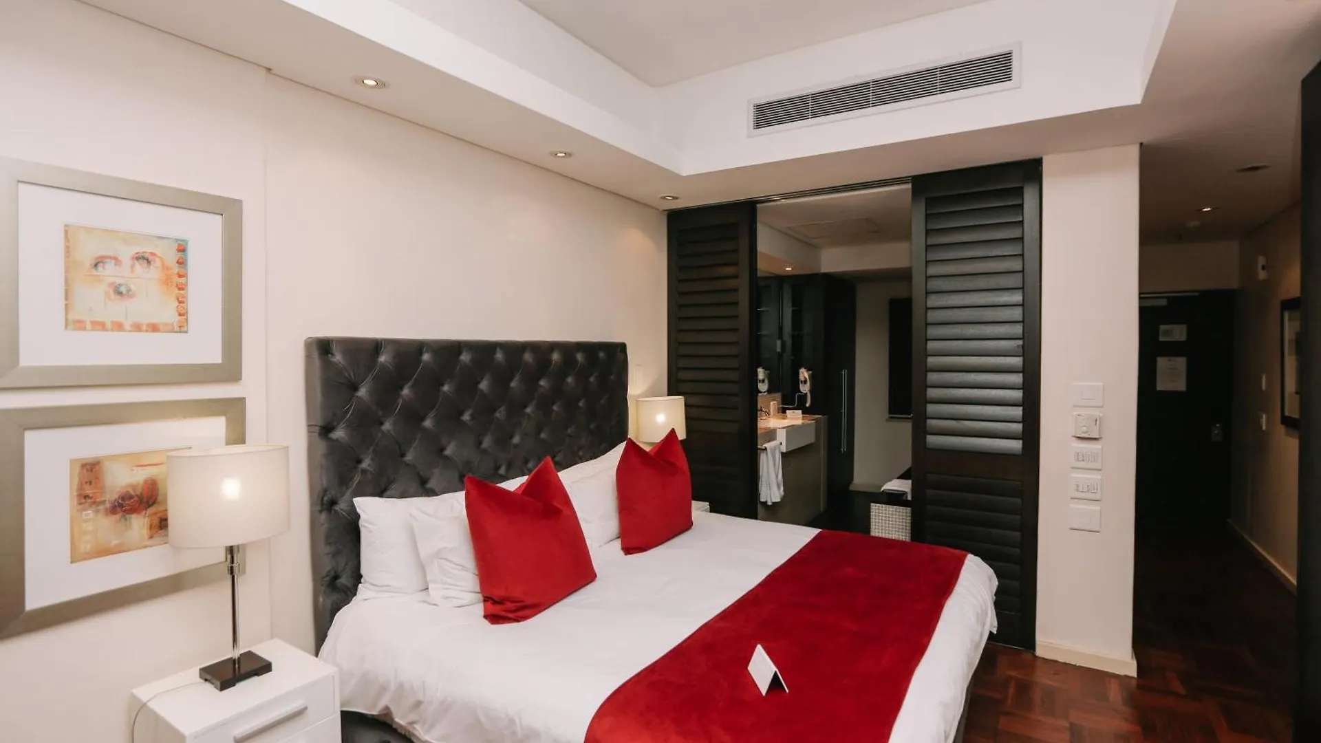 Mandela Rhodes Place Cape Town 3*,  Güney Afrika